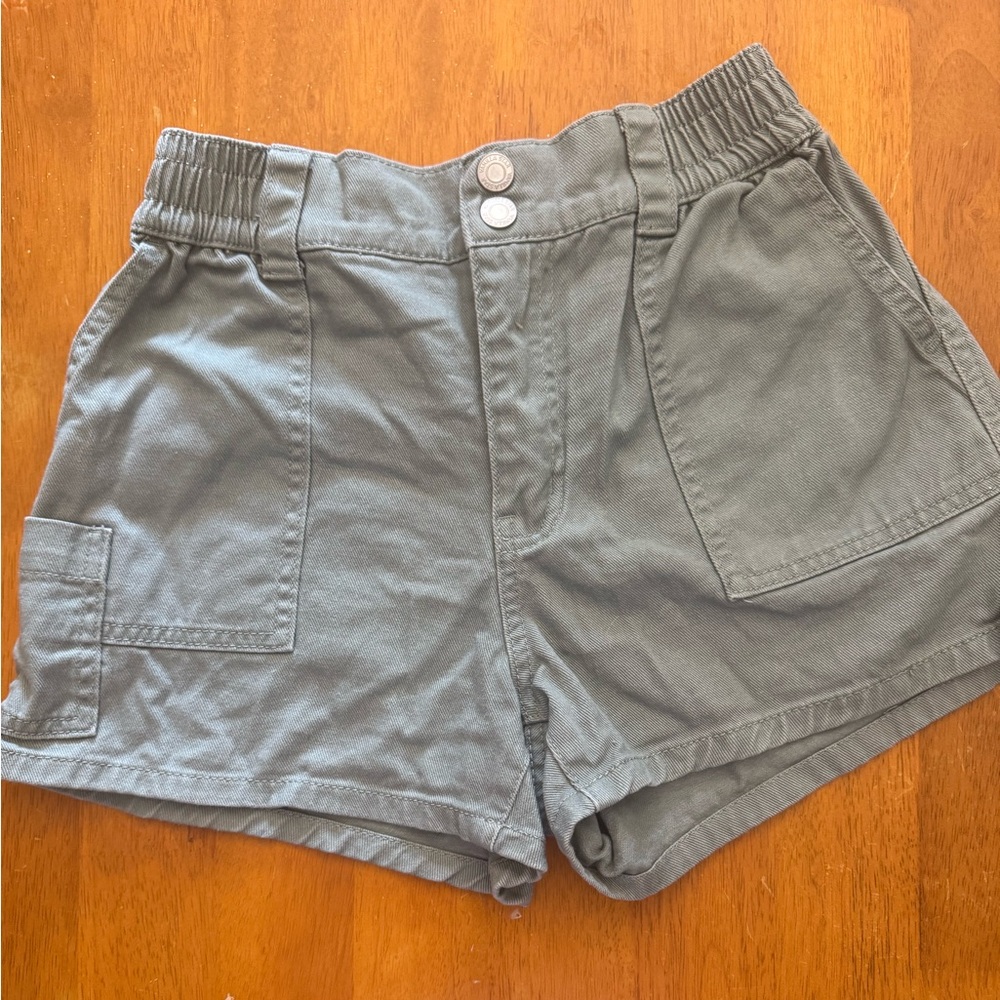 Vanilla Star Olive Green Women's Shorts